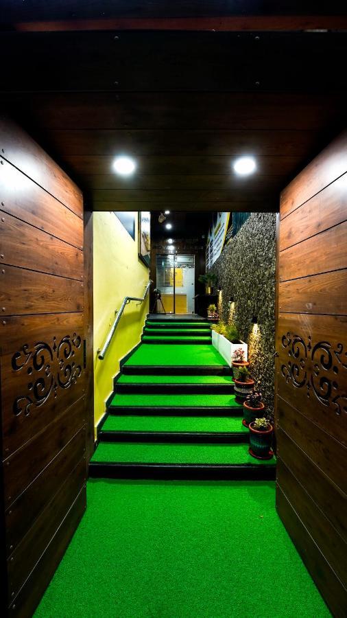 Royal Tusker Luxury Service Apartments 마이소르 외부 사진